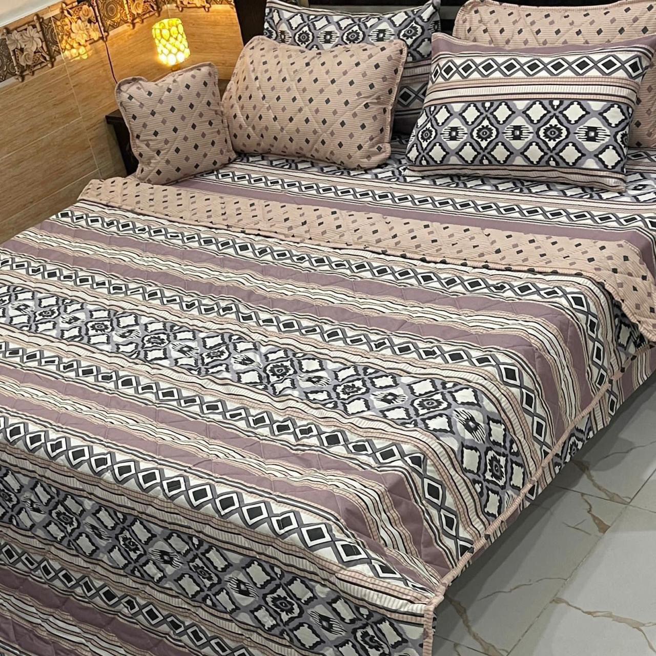 7PC Printed Comforter Set